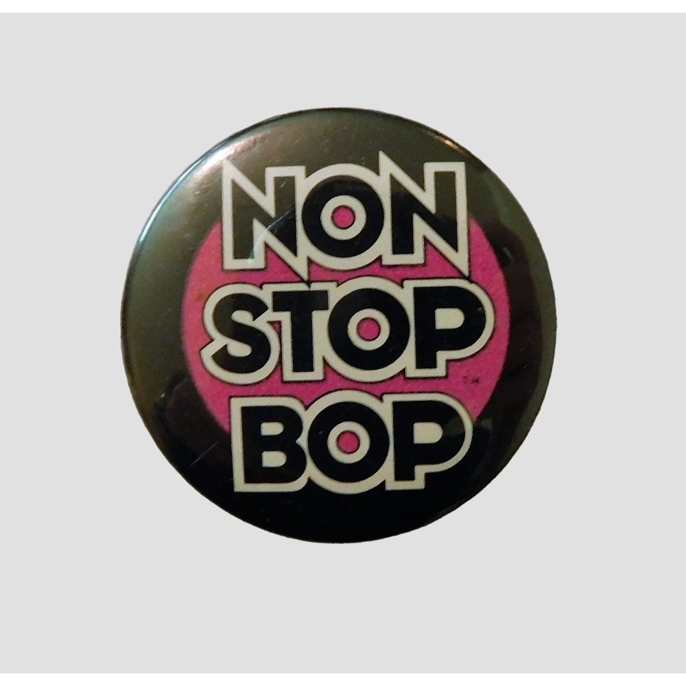 Non Stop Bop Pin Vintage 1980s Tie Tac Lapel Hat Studebakers Dallas 1.25 In. - Picture 1 of 4